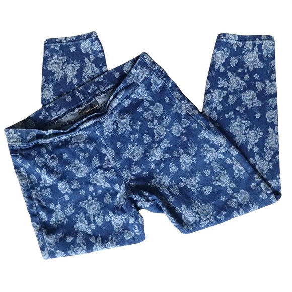 i jeans by Buffalo Pants - JEANS BY BUFFALO BLUE PASCALINA FLORAL CAPRI